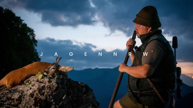 Ein Morgenlied der Berge – Steinwild, Gipfelkreuz und Göttersonne