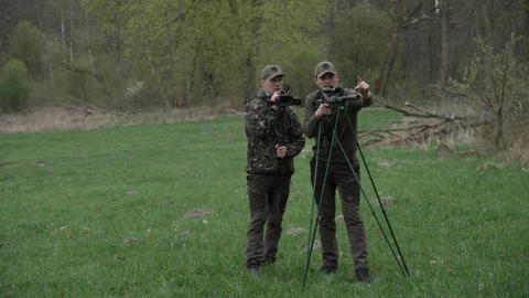 Die Nordreportage: Auf der Jagd in Netz und Natur